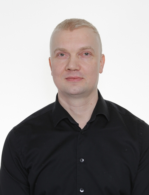 Kuvassa on Insinööritoimisto A. Väänänen Oy:n yrittäjä Antti Väänänen